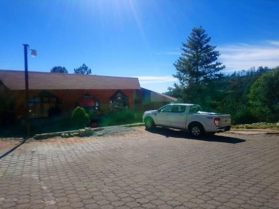 Cabana Con Banera Y Chimeneas En Puesta De Sol El Pacifico Bagian luar foto
