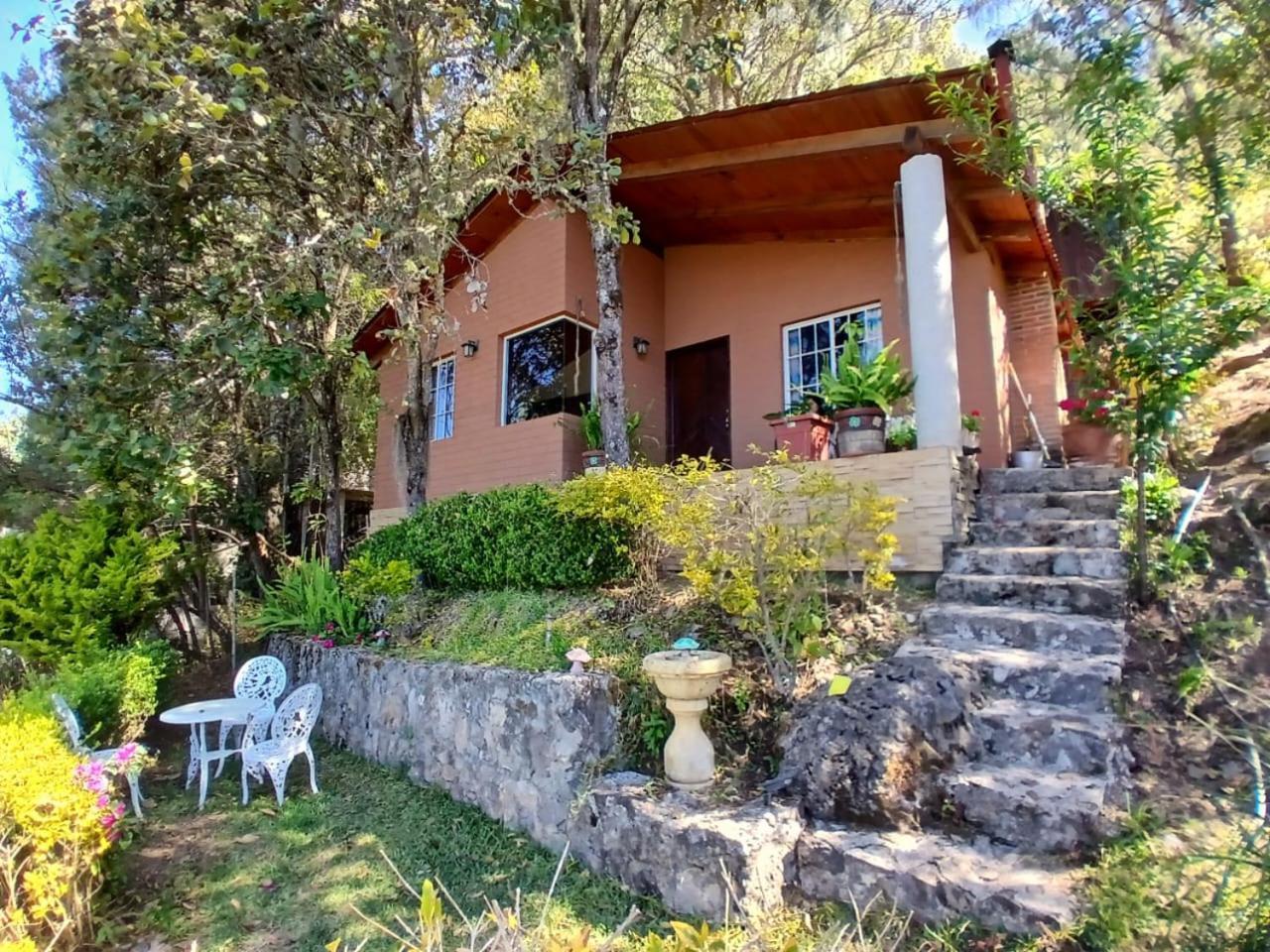 Cabana Con Banera Y Chimeneas En Puesta De Sol El Pacifico Bagian luar foto